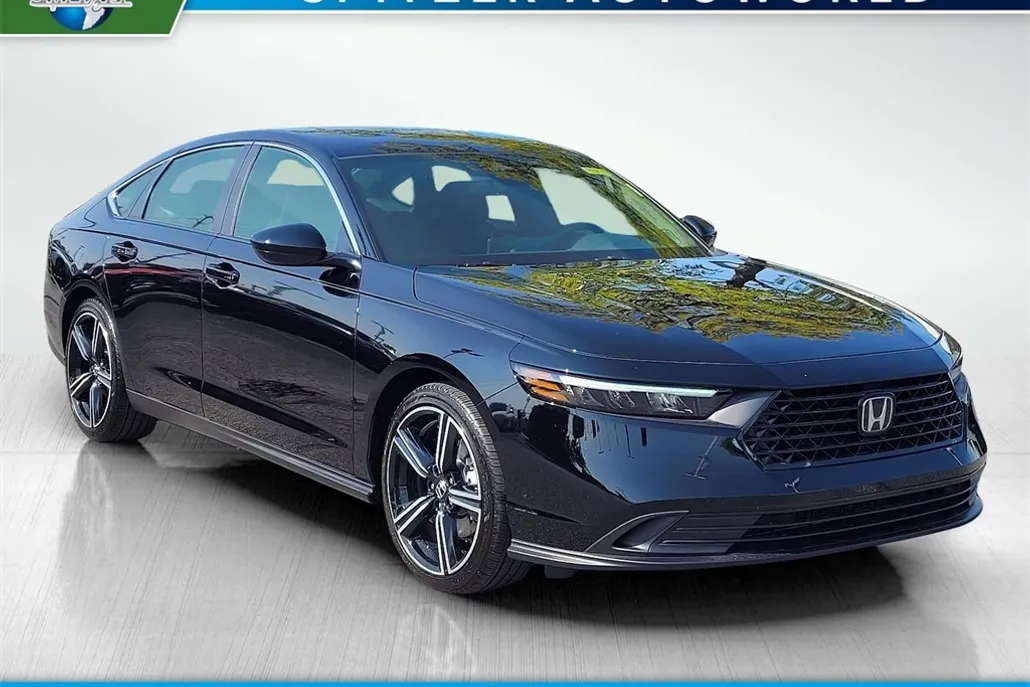 2025 Honda Accord Hybrid Sport photo 1