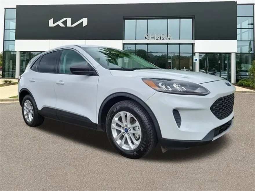 2022 Ford Escape Hybrid SE photo 1