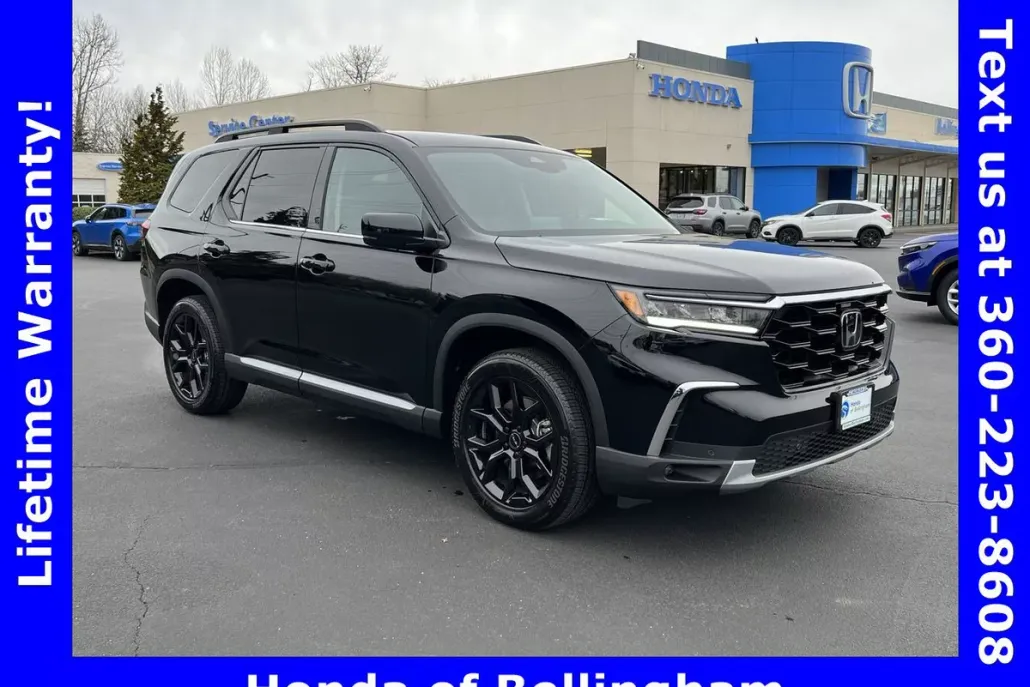 2025 Honda Pilot Touring photo 1