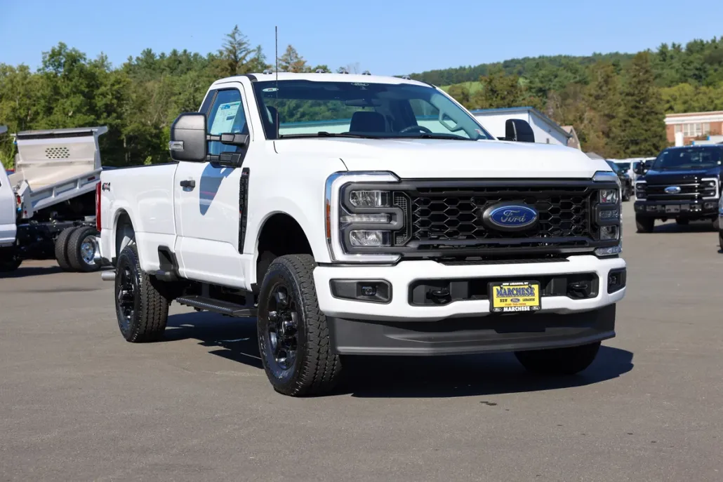 2026 Ford F-350 photo 1