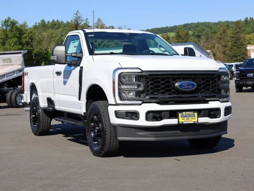 2026 Ford F-350 photo 1