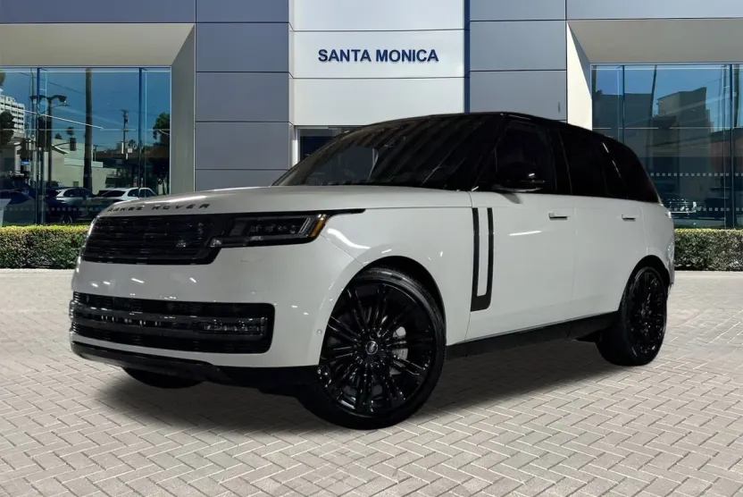 2025 Land Rover Range Rover SE photo 1