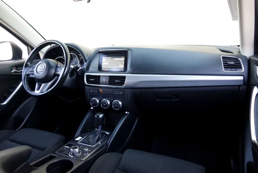 2016 Mazda CX-5 Touring photo 1