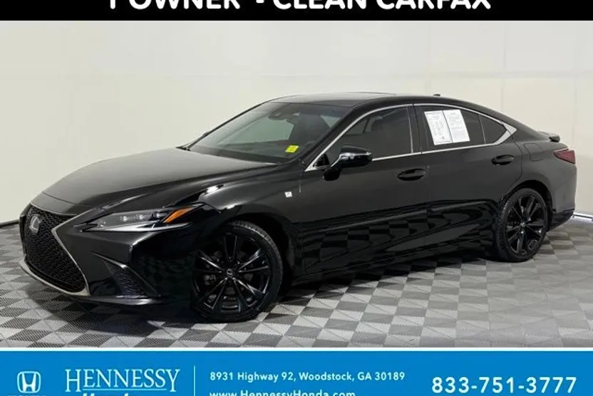 2023 Lexus ES 300h photo 1