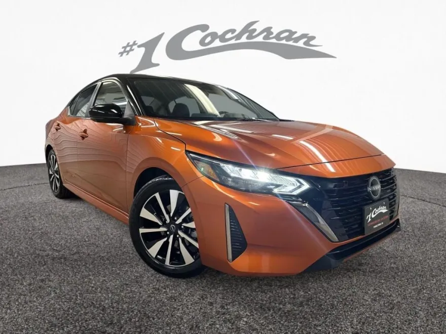 2024 Nissan Sentra SR photo 1