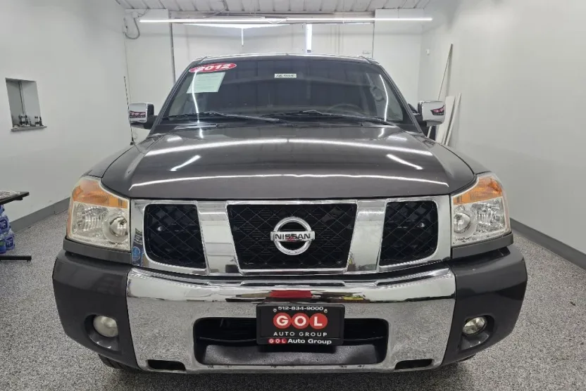 2012 Nissan Titan S Crew Cab photo 1