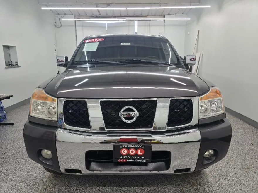 2012 Nissan Titan S Crew Cab photo 1