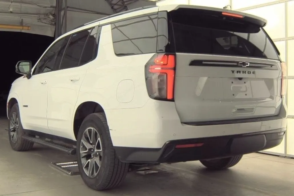 2021 Chevrolet Tahoe Z71 photo 1