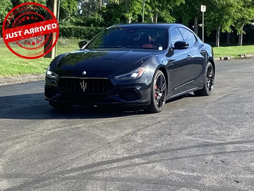 2022 Maserati Ghibli Modena photo 1