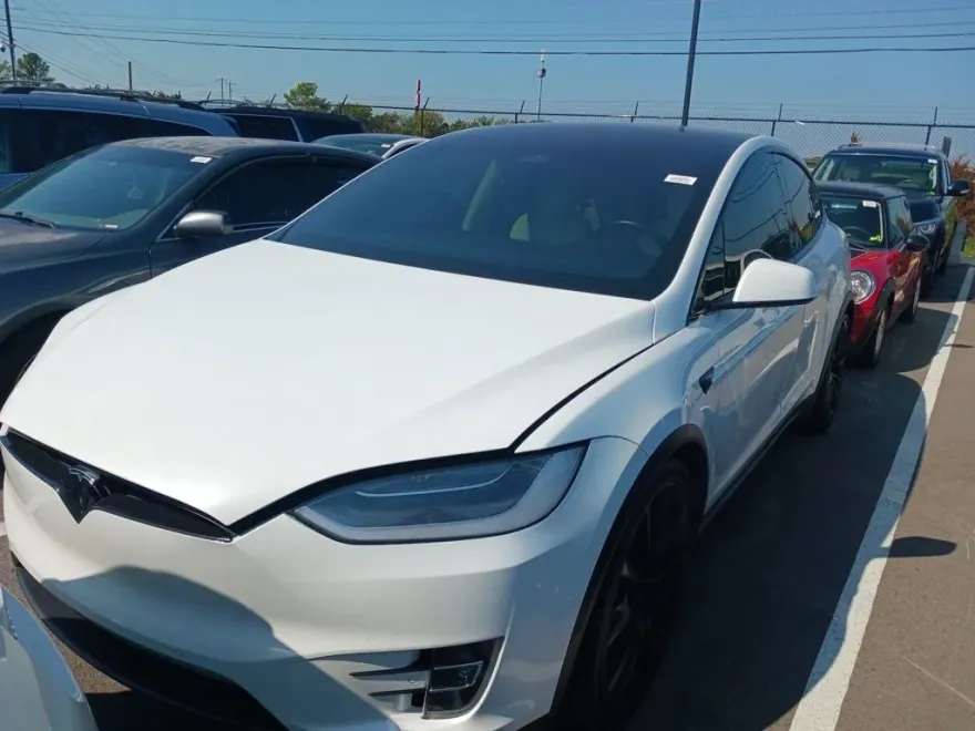 2018 Tesla Model X P100D photo 1
