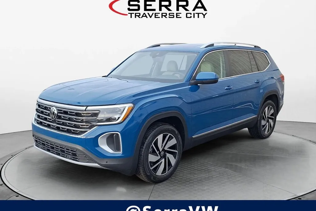 2025 Volkswagen Atlas SEL photo 1
