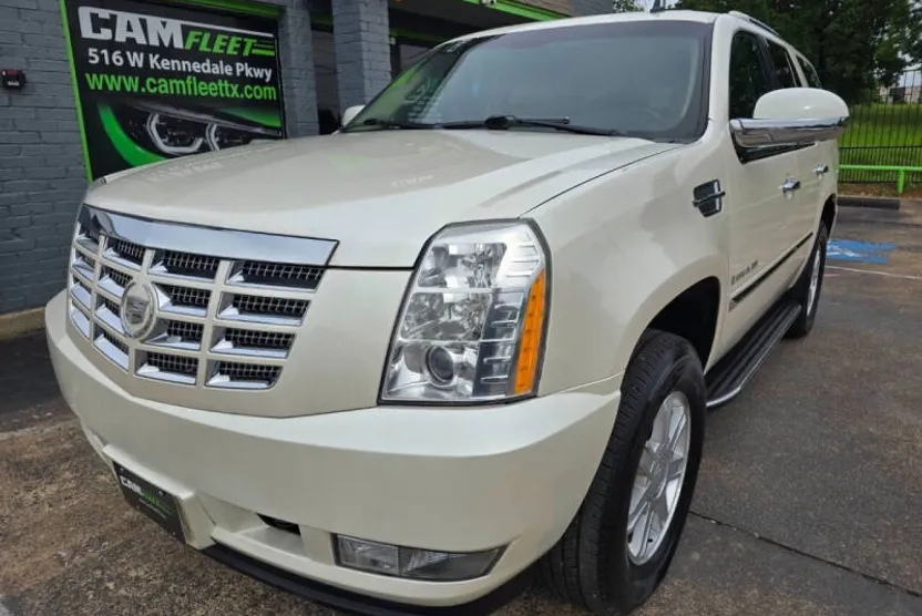 2009 Cadillac Escalade Base photo 1