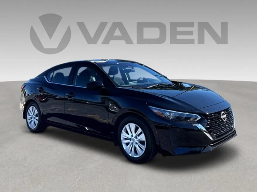 2025 Nissan Sentra S photo 1
