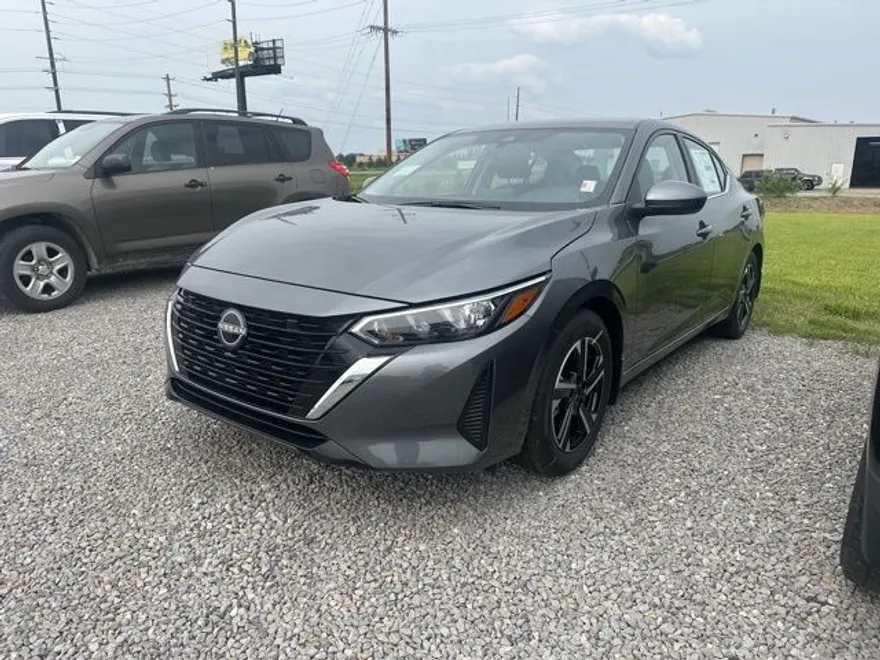 2025 Nissan Sentra SV photo 1