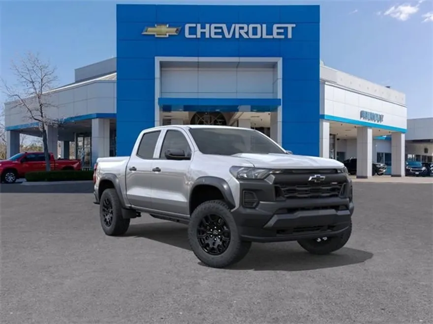 2026 Chevrolet Colorado Trail Boss photo 1