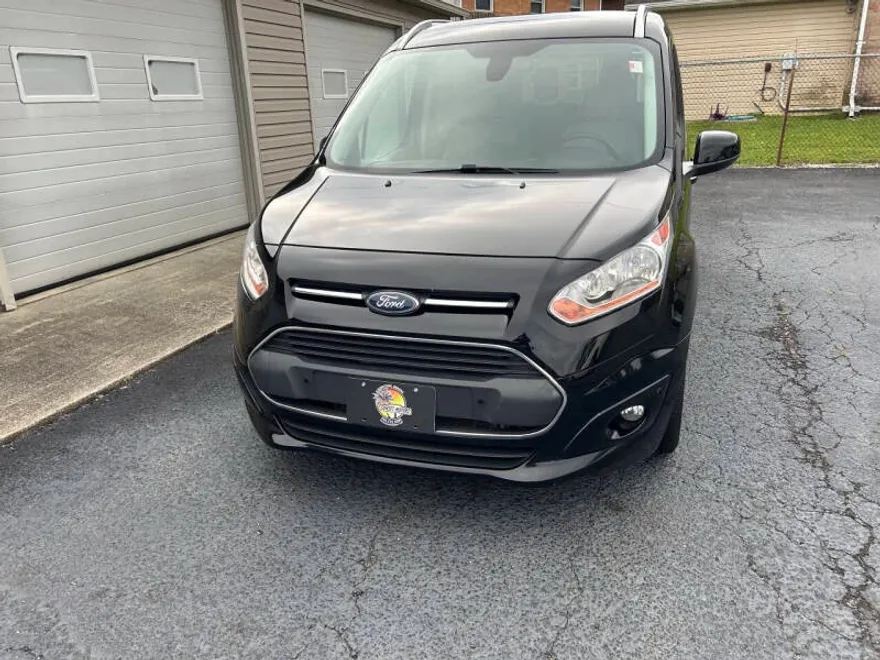 2018 Ford Transit Connect Titanium photo 1