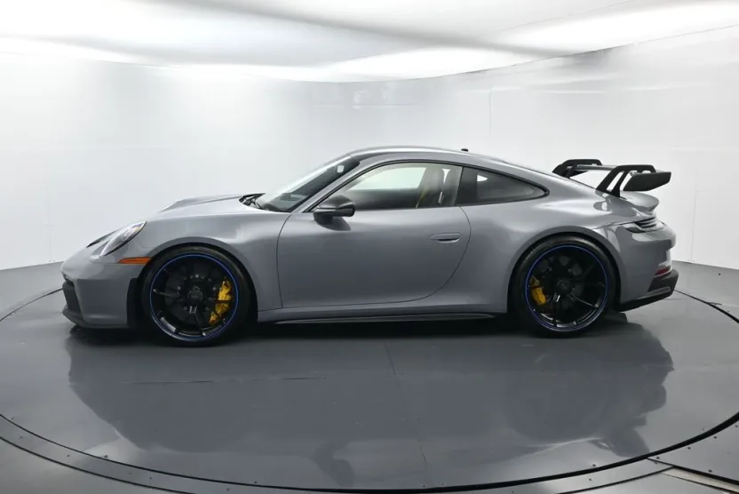 2023 Porsche 911 GT3 photo 1