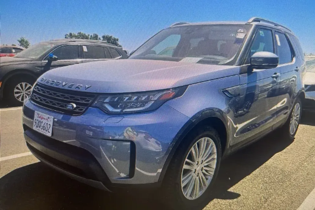 2018 Land Rover Discovery SE photo 1
