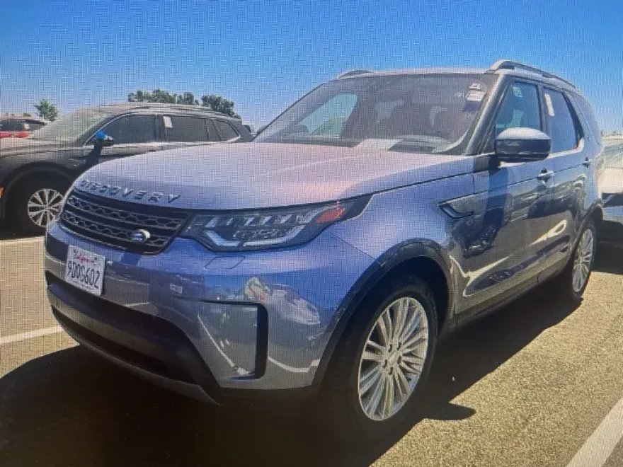 2018 Land Rover Discovery SE photo 1