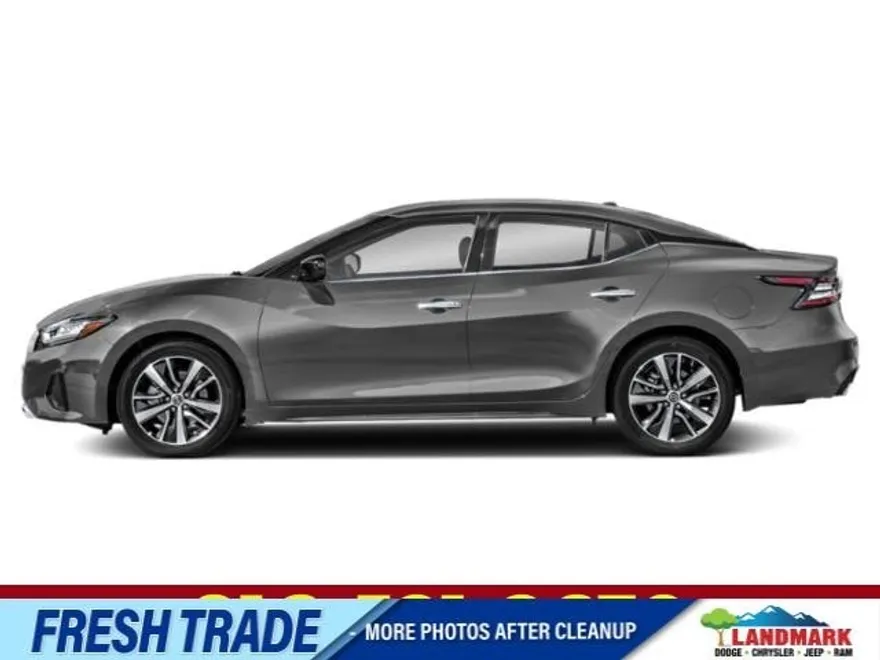 2022 Nissan Maxima SV photo 1