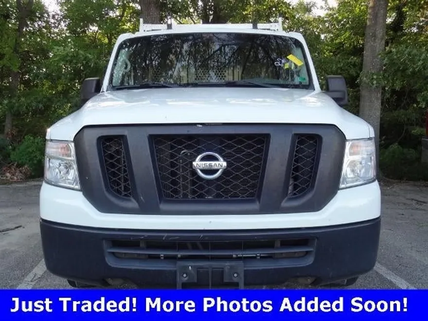2020 Nissan NV2500 HD photo 1