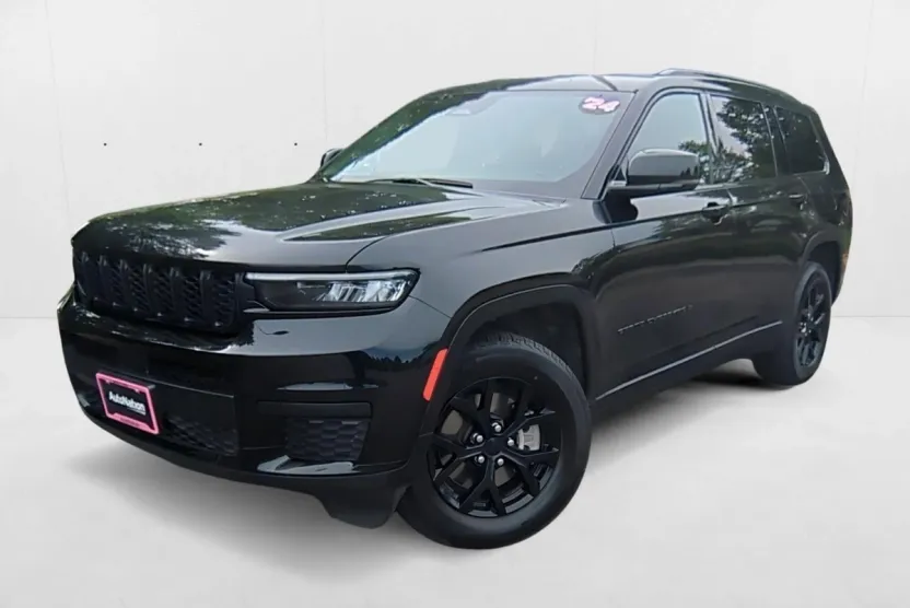 2024 Jeep Grand Cherokee Altitude photo 1