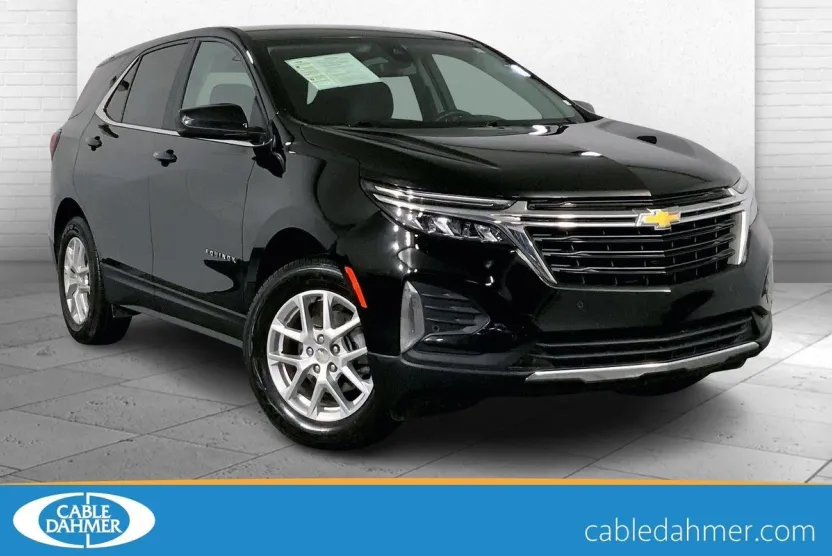 2024 Chevrolet Equinox LT photo 1