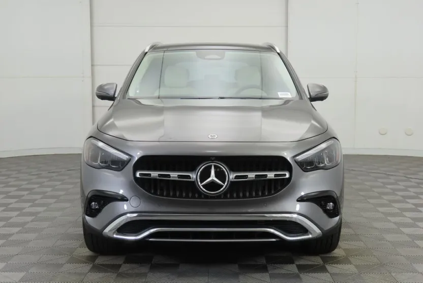2026 Mercedes Benz GLA 250 photo 1