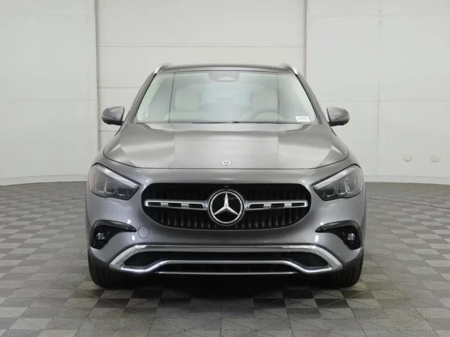 2026 Mercedes Benz GLA 250 photo 1