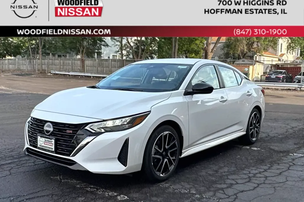 2025 Nissan Sentra SR photo 1