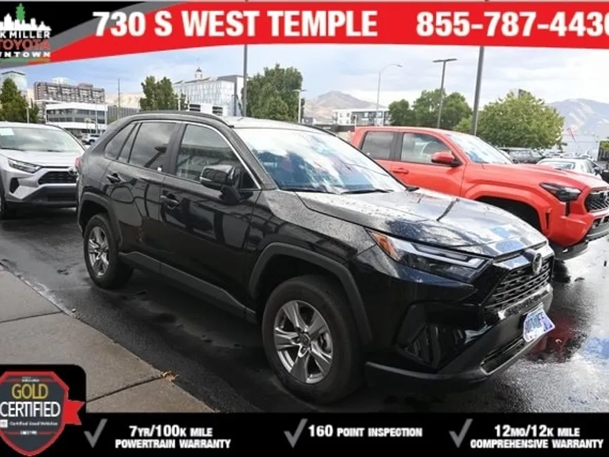 2025 Toyota RAV4 XLE photo 1