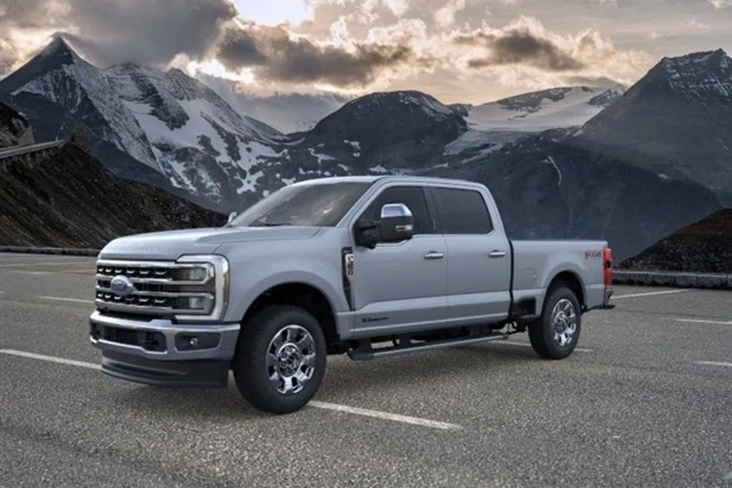 2025 Ford F-350 photo 1