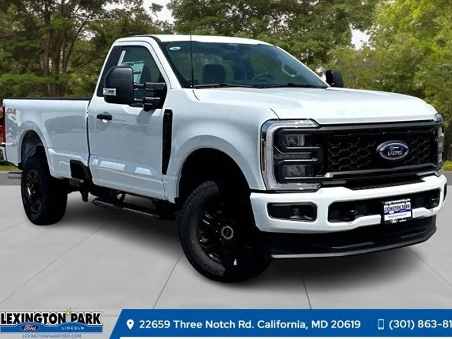 2025 Ford F-350 XL photo 1