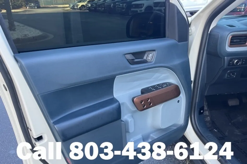 2024 Ford Maverick Lariat photo 1