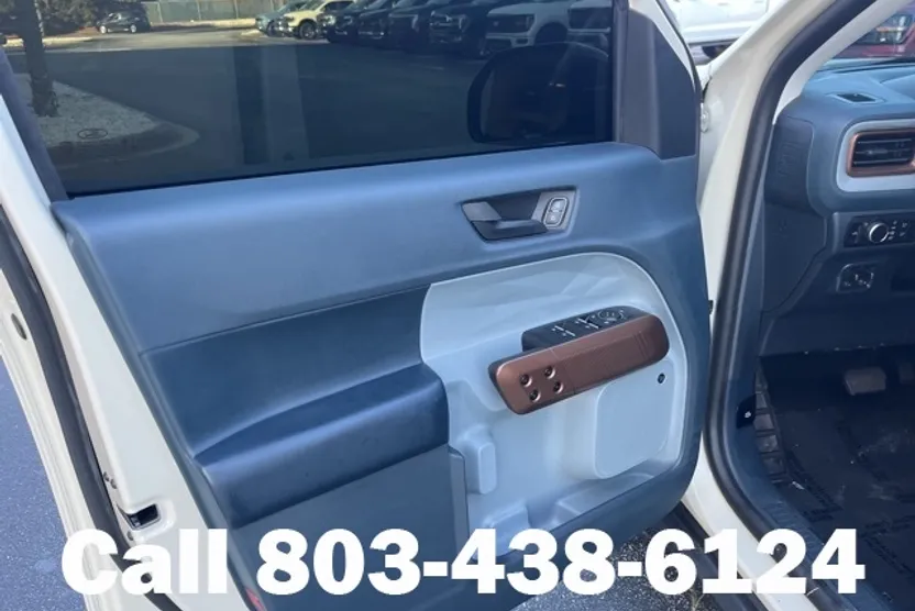 2024 Ford Maverick Lariat photo 1