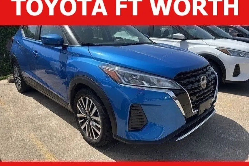 2024 Nissan Kicks SV photo 1