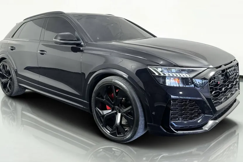 2021 Audi RS Q8 photo 1