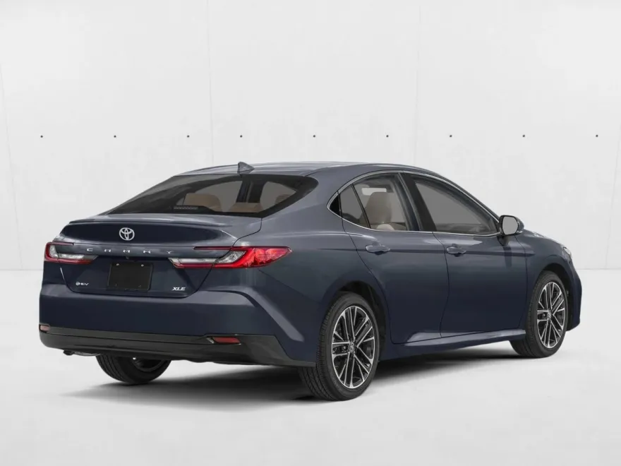 2026 Toyota Camry XLE photo 1