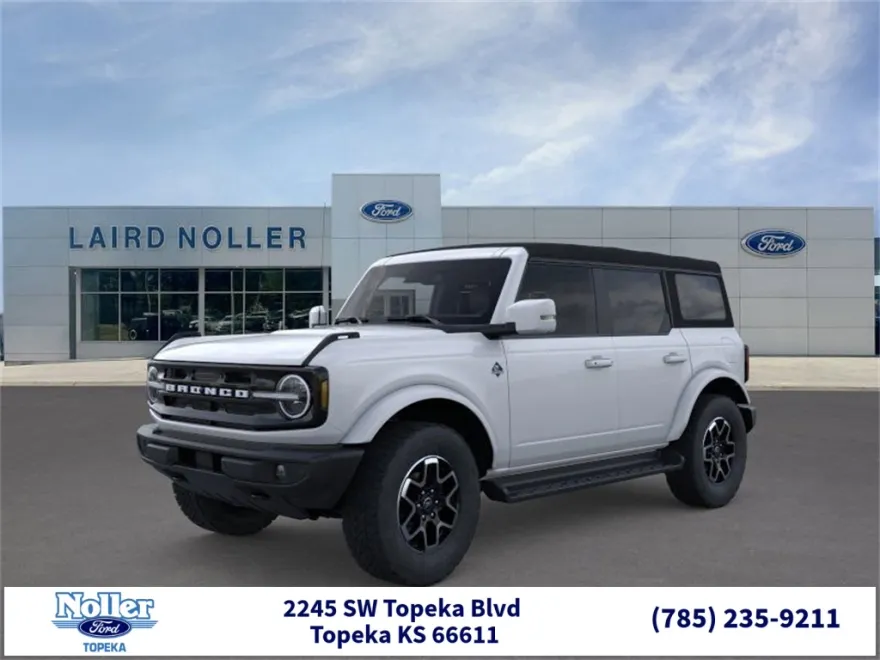 2025 Ford Bronco Outer Banks photo 1