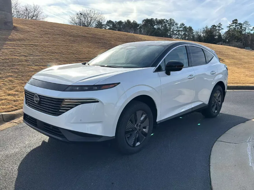 2025 Nissan Murano SL photo 1