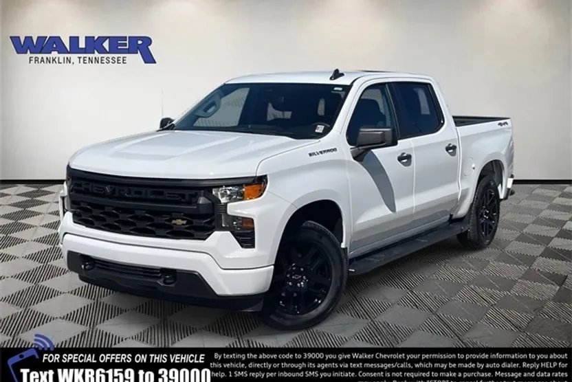 2024 Chevrolet Silverado 1500 Custom photo 1