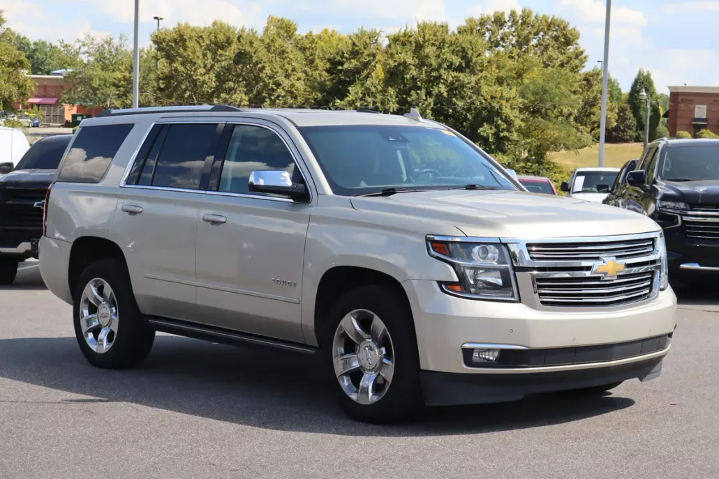 2017 Chevrolet Tahoe Premier photo 1