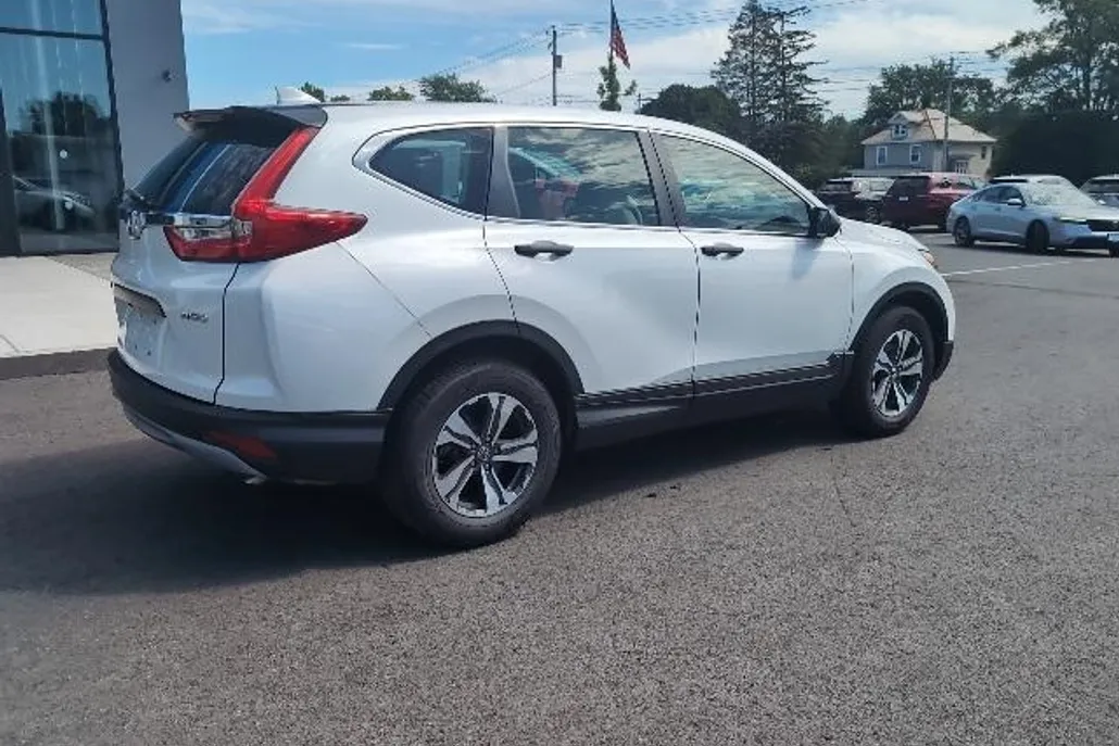 2019 Honda CR-V LX photo 1