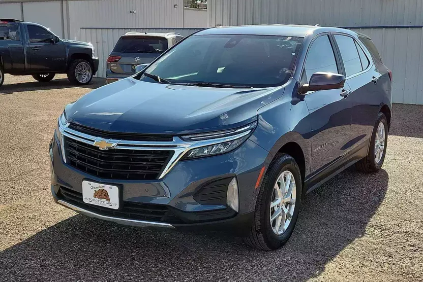 2024 Chevrolet Equinox photo 1