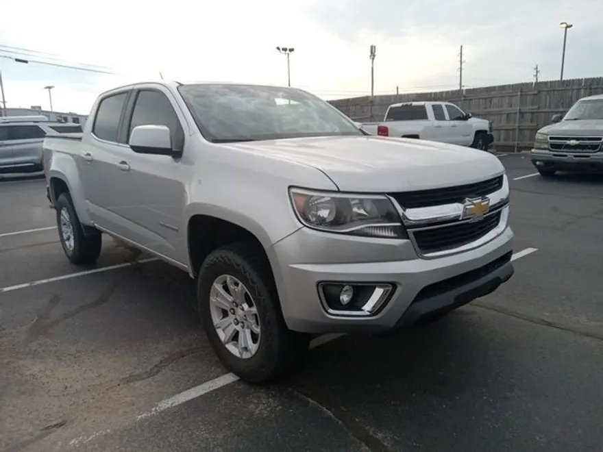 2018 Chevrolet Colorado LT photo 1