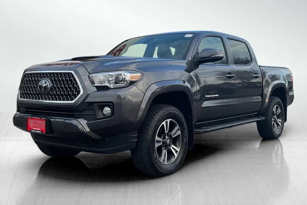 2019 Toyota Tacoma SR5 photo 1
