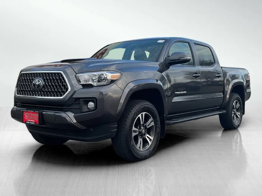 2019 Toyota Tacoma SR5 photo 1