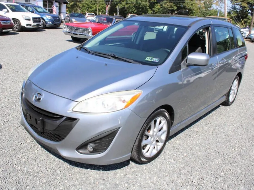 2012 Mazda Mazda5 Touring photo 1