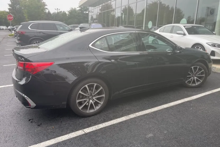 2019 Acura TLX photo 1