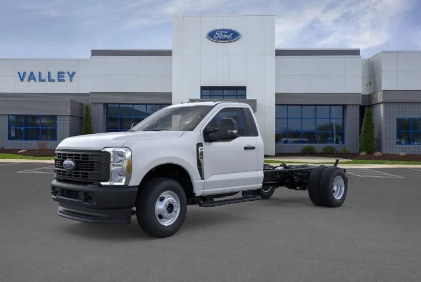 2026 Ford F-350 photo 1